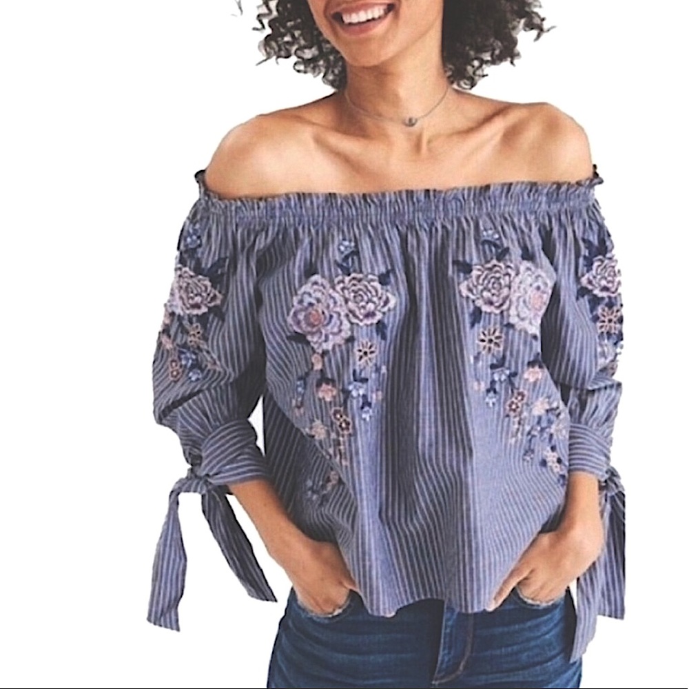 American Eagle Floral Embroidery Off Shoulder Top